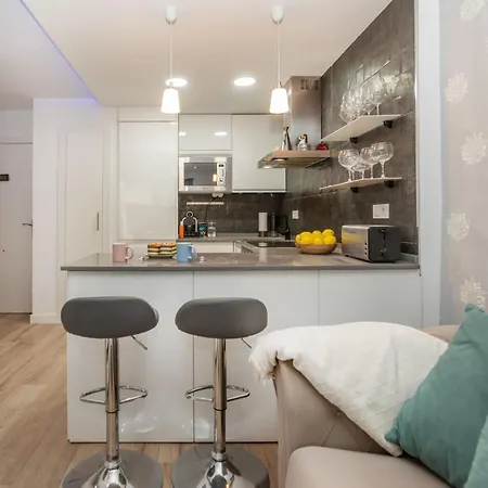 Leon By Interhome Lägenhet Lloret de Mar