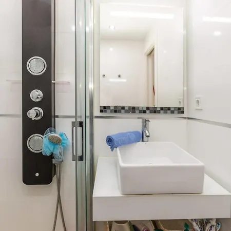 Leon By Interhome Apartment Lloret de Mar